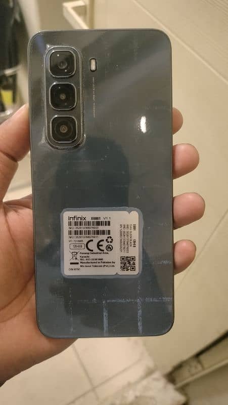 Infinix Hot 50 pro 1