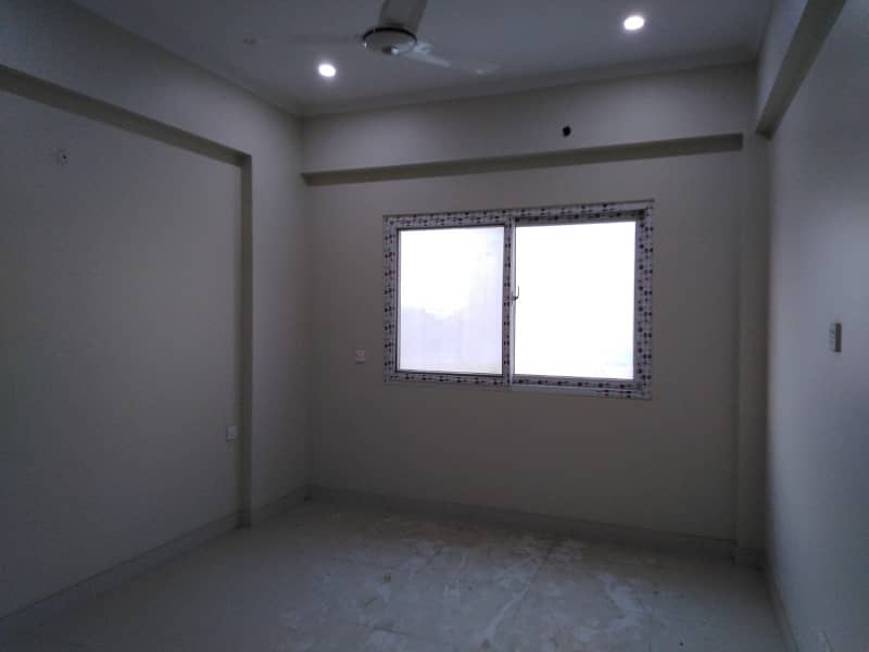 Triple Storey Bungalow Available For Rent Grabs In 240 Square Yards In Karachi 4