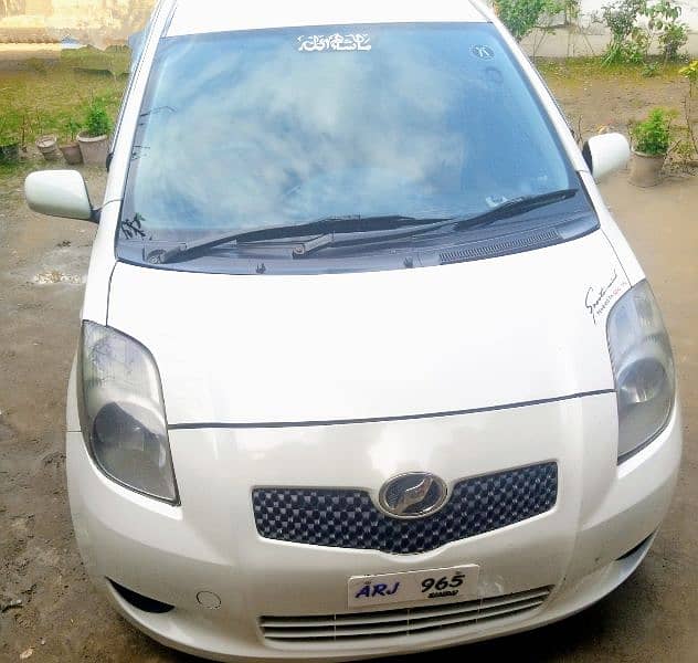 Toyota Vitz 2005 3