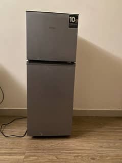 Hirer Fridge 180 model brand new