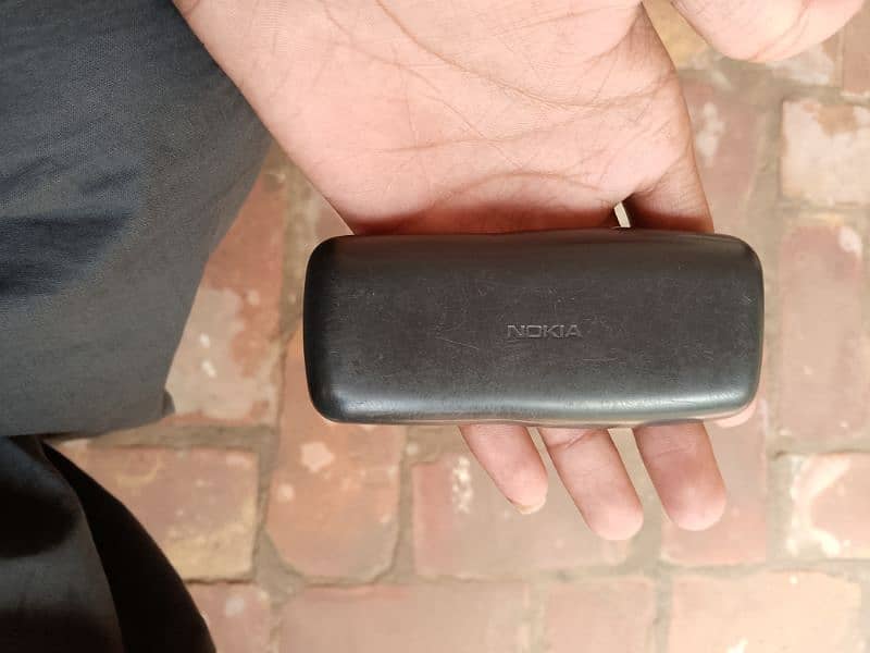 Nokia 106 only just mobile 1