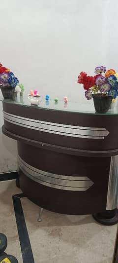 study table/counter table in new condition