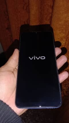 Vivo Y21