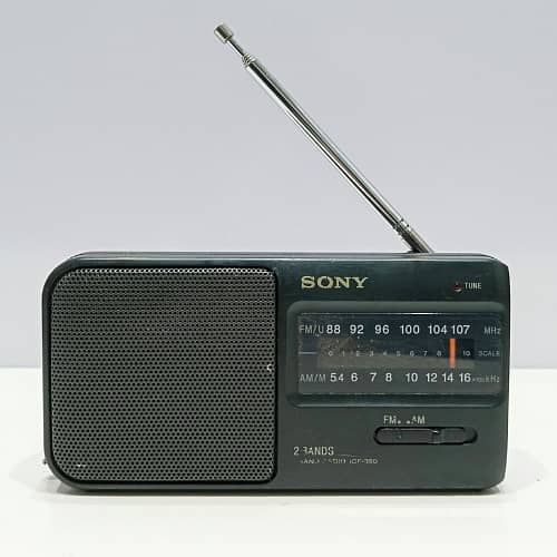 Vintage 1993 Sony ICF-390 AM/FM Radio Made in Japan - Fully Working 0