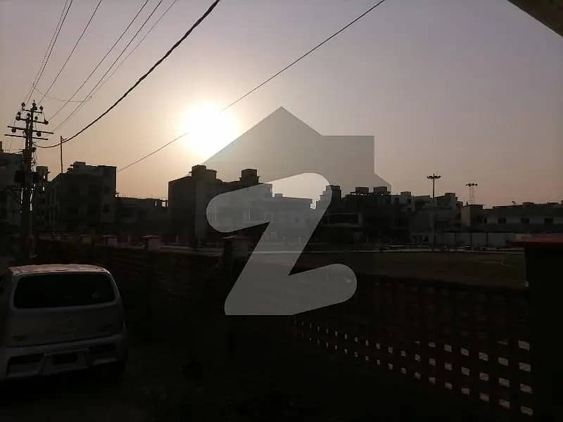 Prime Location 200 Square Yards Residential Plot For sale In Karachi 3