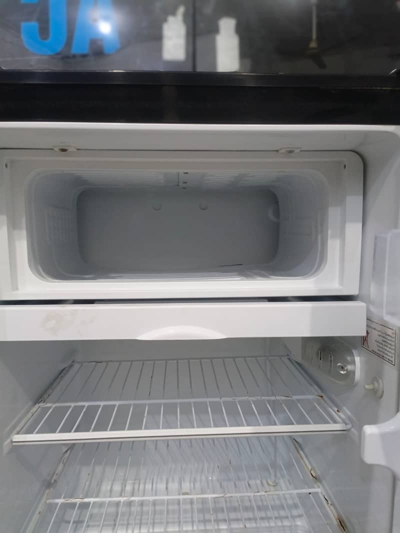 Pel Room Size Classey Fridge 6