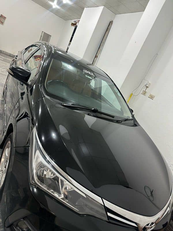 Toyota Altis Grande 2016 1