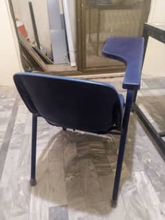 study chair in plastic, 10 chairs