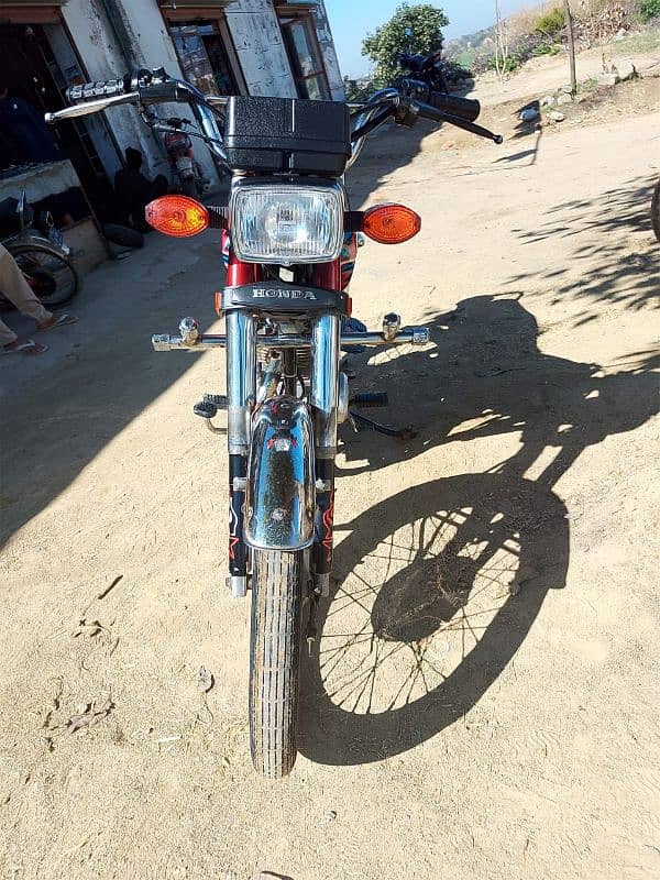 United baik 125cc 2017modal Gujarat nmbr 2