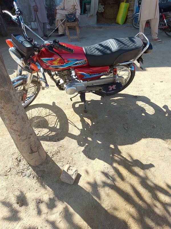 United baik 125cc 2017modal Gujarat nmbr 4