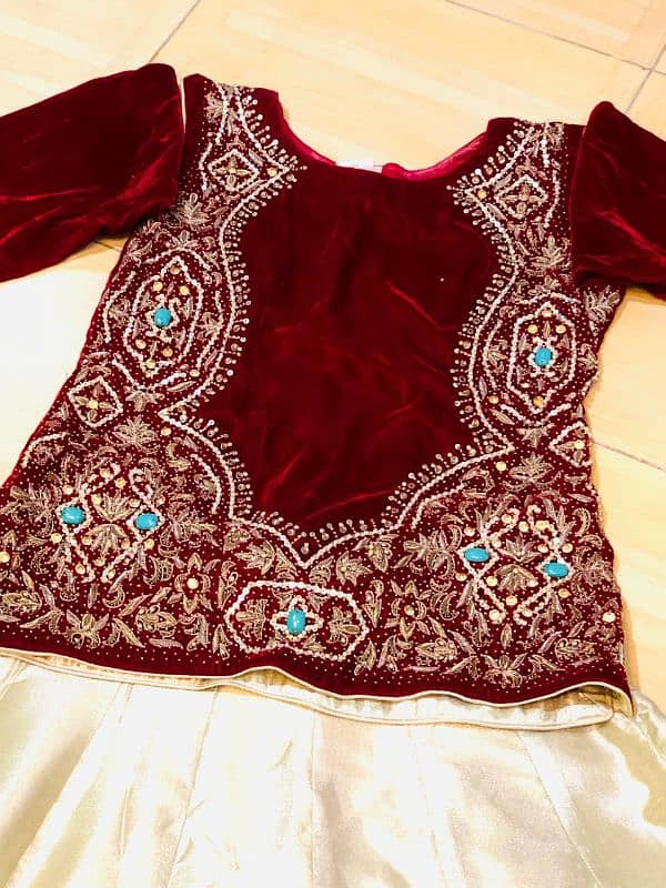 Mendhi dress for girls 1