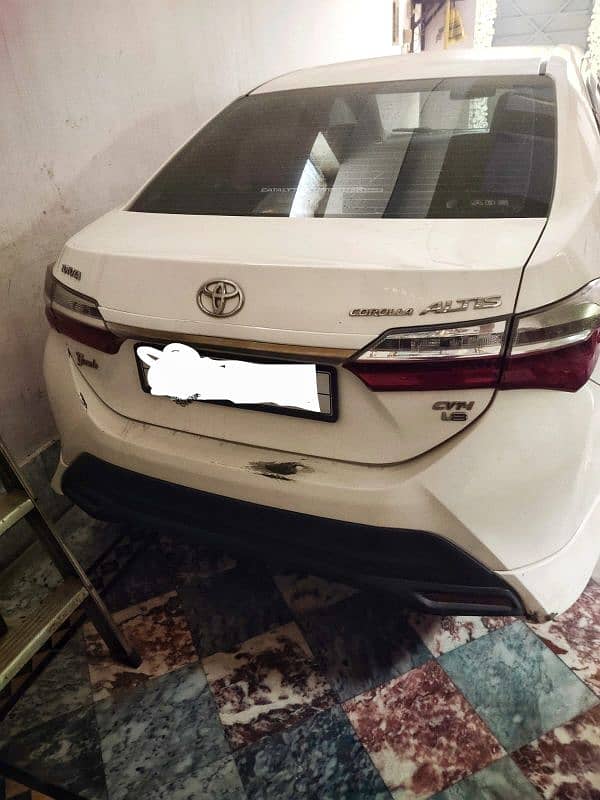 Toyota Altis Grande 2016 3