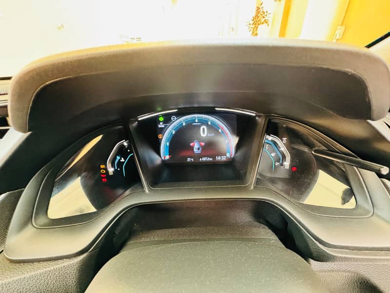 Honda Civic 2020  Hatchback 1.0 Turbo 9