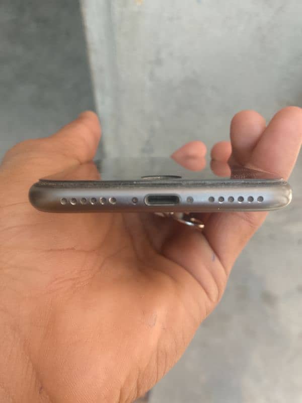 I phone 8 new condition 2