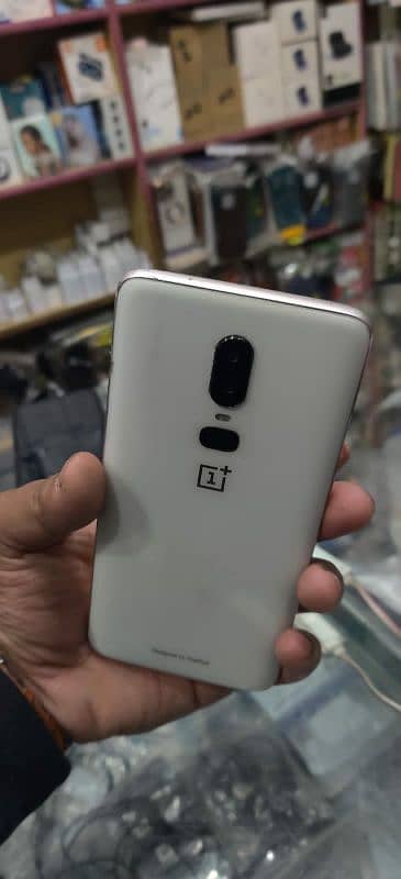 OnePlus 6 5