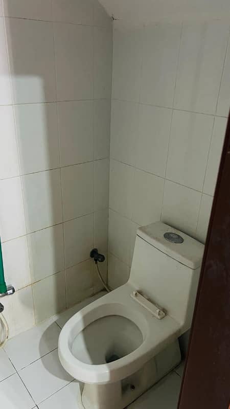 Studio Apartment Available For Rent On Best Location AA Block Near Surahi Chowk Bahria Town Lahore 3