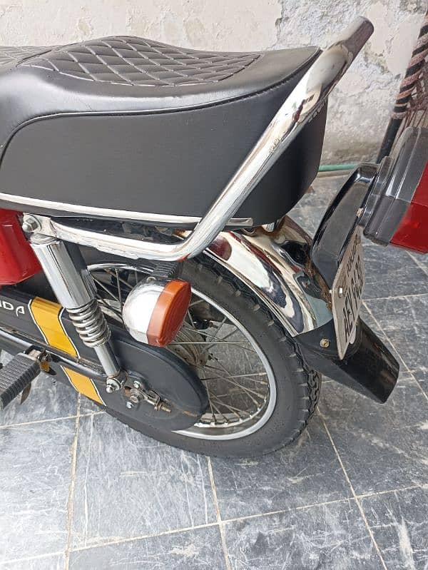 2021 model Honda 125 7