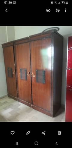 3 door cupboard