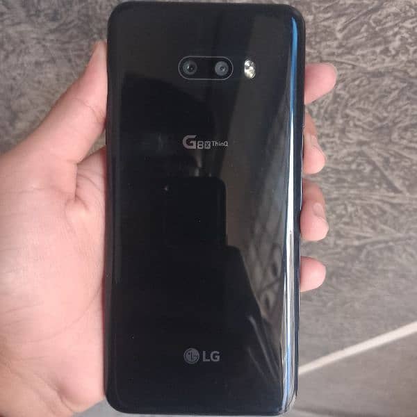 Lg g8x think 6/64 0