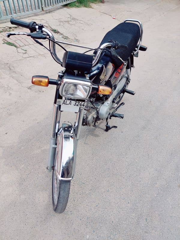 Honda CD70 1