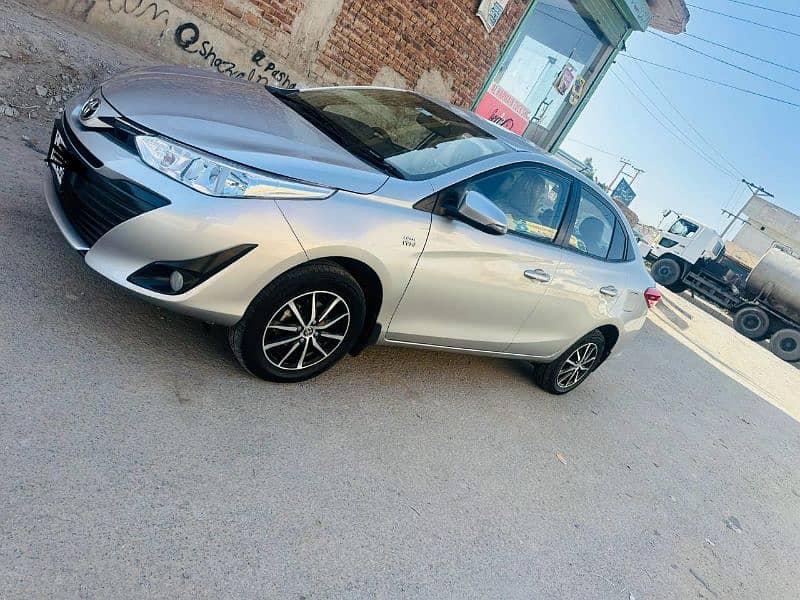 Toyota Yaris 1.3 Manual - 2020 Model 2021 Registration 1st Owner 14