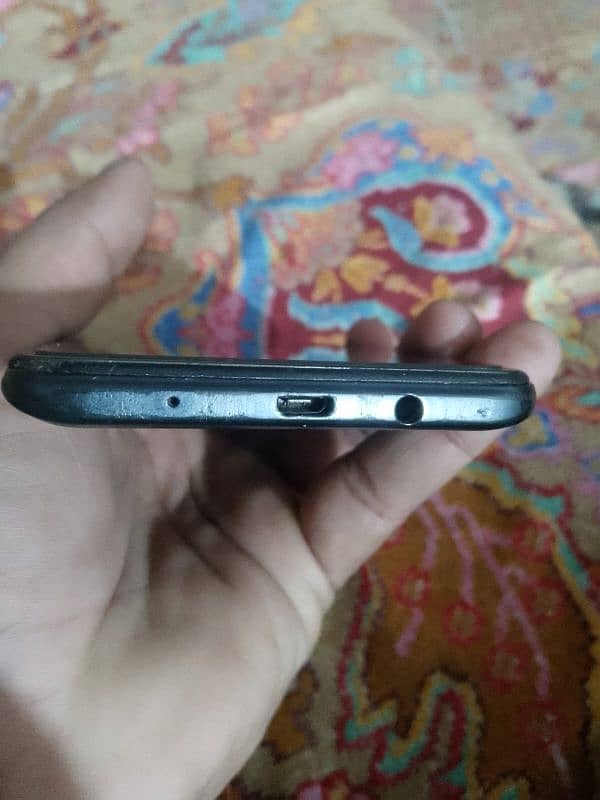 infinix hot9 play 4/64 3