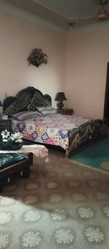 Running Hostel For Rent In Ali Town Very Hot Location 5