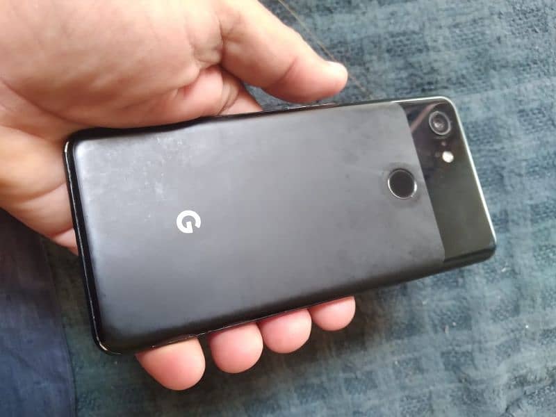 Google pixel 3 all sim approved 4/64 just 2 dots no shade all ok 0