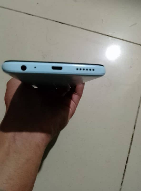 Infinix smart 6 hd phone for sale ha read complete add 1