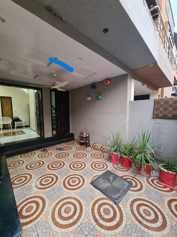 5 MARLA LIKE A BRNAD NEW HOUSE FOR SALE IN BAHRIA TOWN LAHORE 0