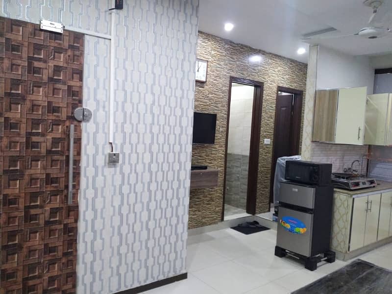 1 Bed Furnished Apartment Available For Rent On Best Location AA Block Bahria Town Lahore 4