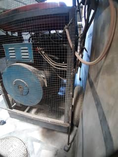 A Home Used Generator,2JZ PETROL,is for Sale