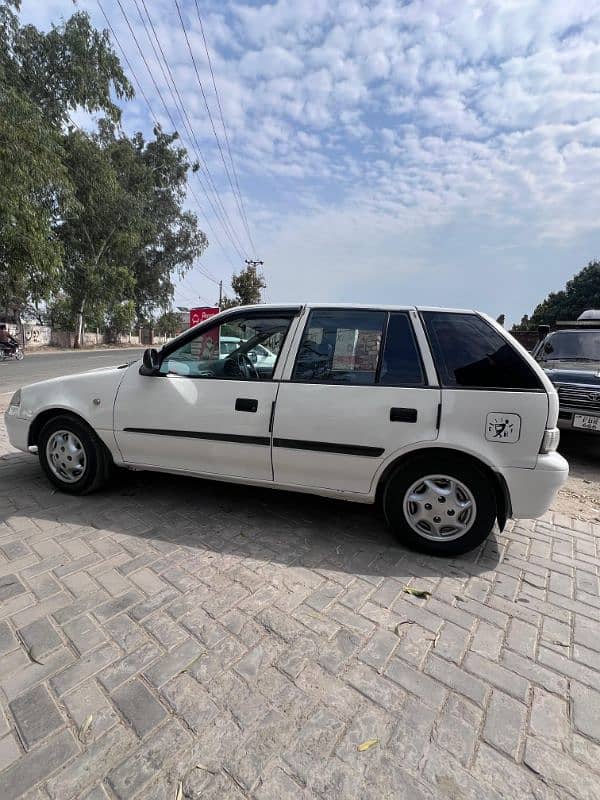 Suzuki Cultus VXR 2015 10