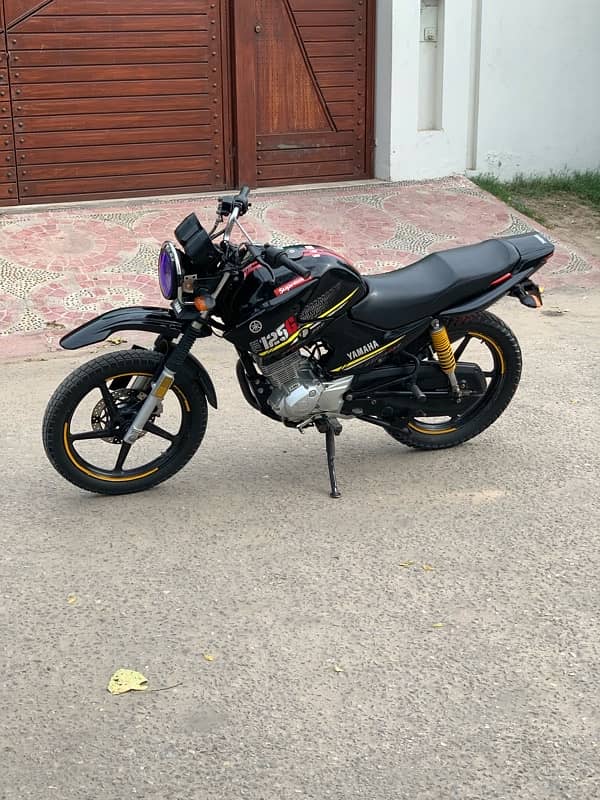 Yamaha ybr 125 g 2