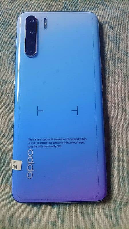 Oppo f15 8/256 gb 2