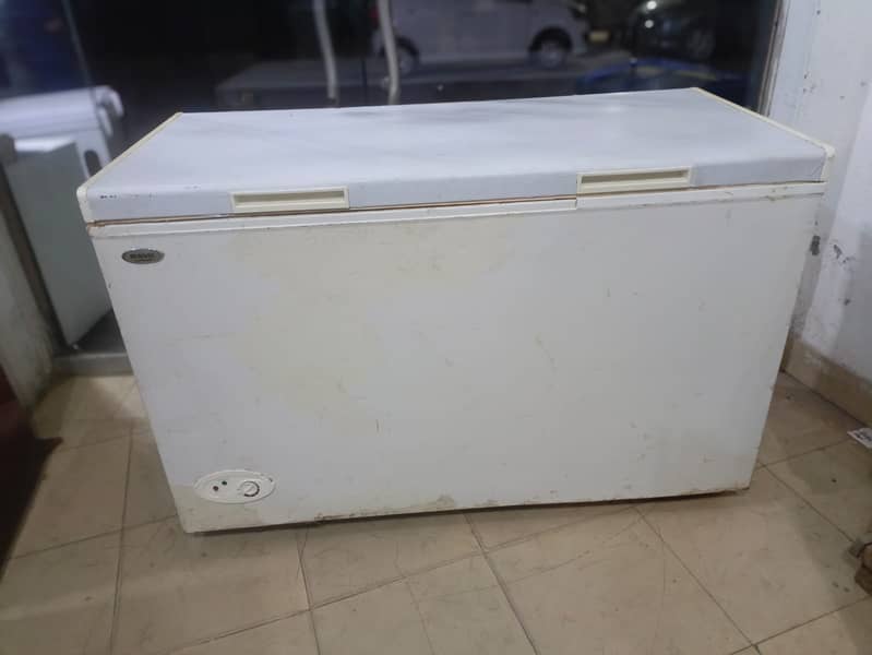 Waves Single Door Model Cool Bank Large Size Deep FreeZer 2