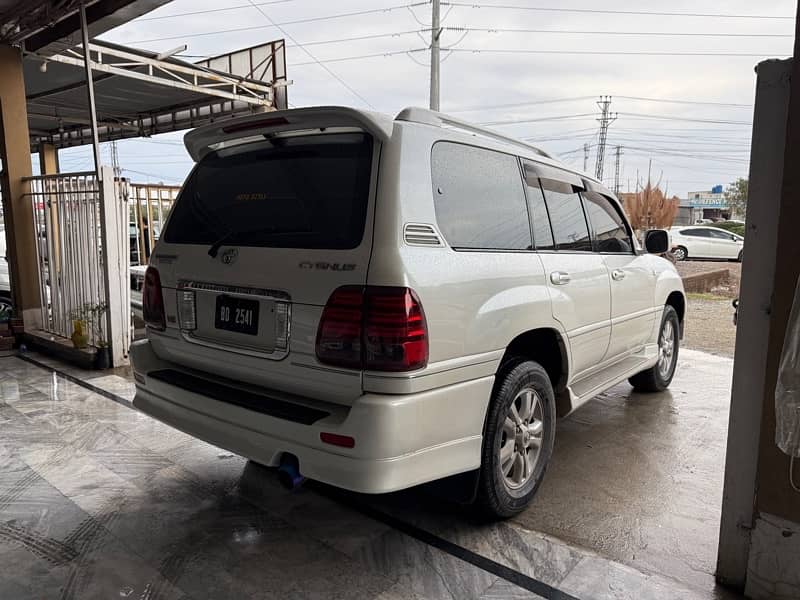 Toyota Land Cruiser 2003 4