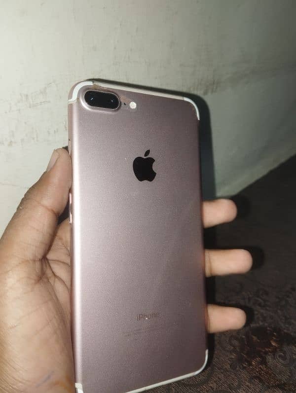 iPhone 7 plus non pta 1