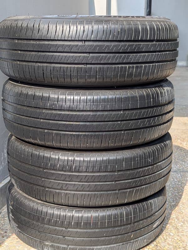 195/65 R15 Michelin 5