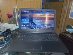 i7 5th Dell Graphic Laptop In Good Condition Available for Sale