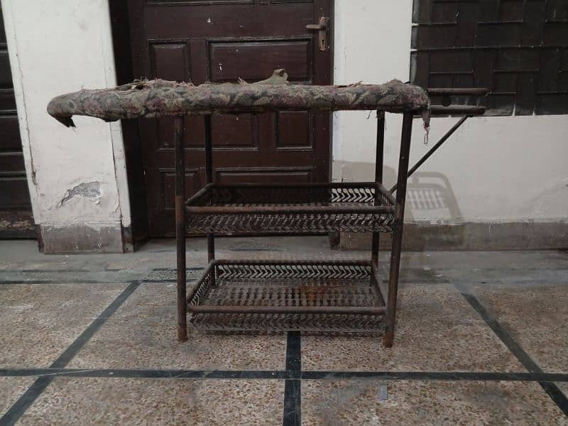 Iron Stand for Sale Urgent 0