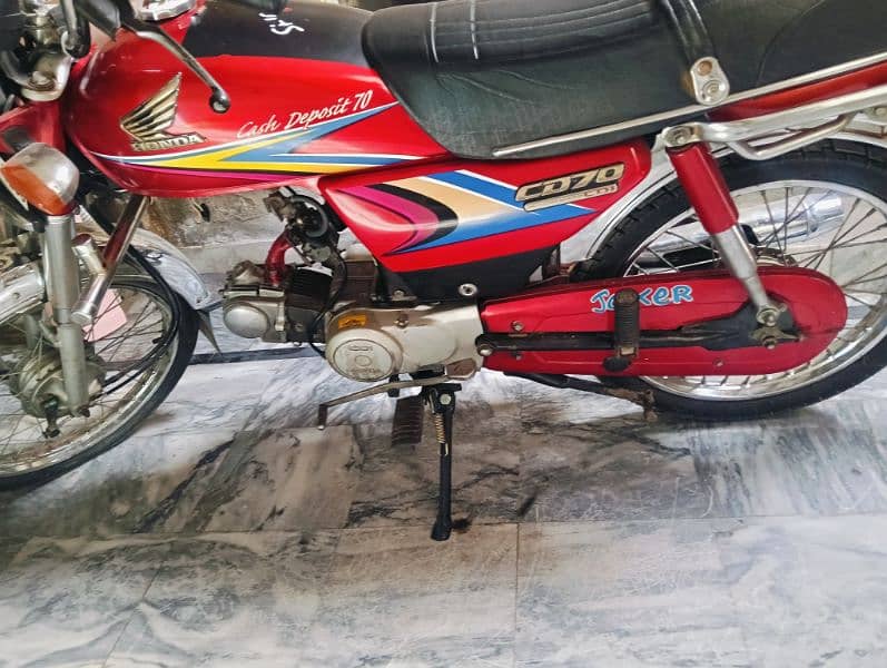 Honda 70c read colour mashallah mashallah bahut acchi hai 4