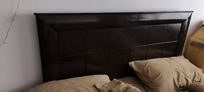 Queen size bed without mattress for sale