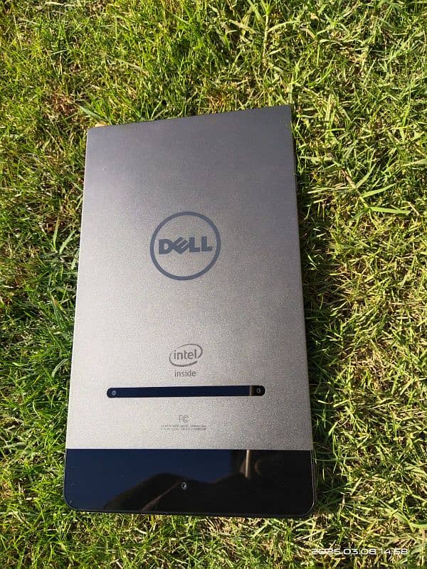 Dell venue 8 Tablet 3