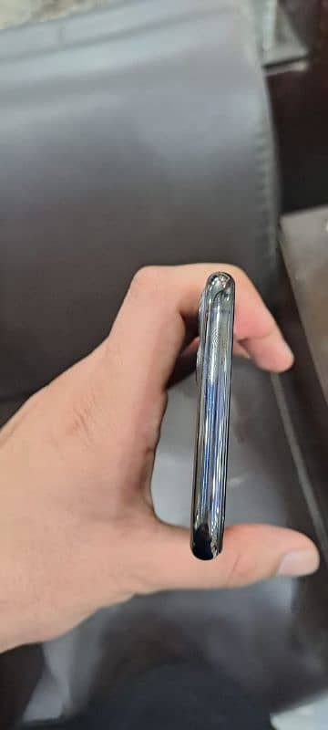 Iphone 11 pro max Non Pta 4