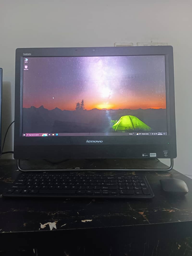 Lenovo ThinkCentre All-In-One M93Z 0