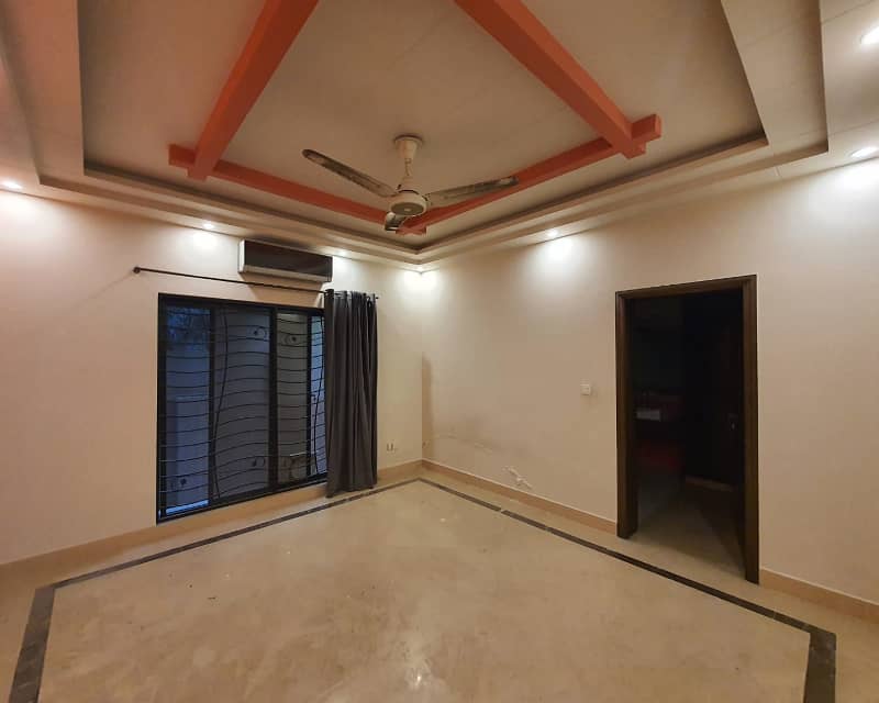 1 Kanal Full House Available Rent In DHA Phase 1 Lahore 5