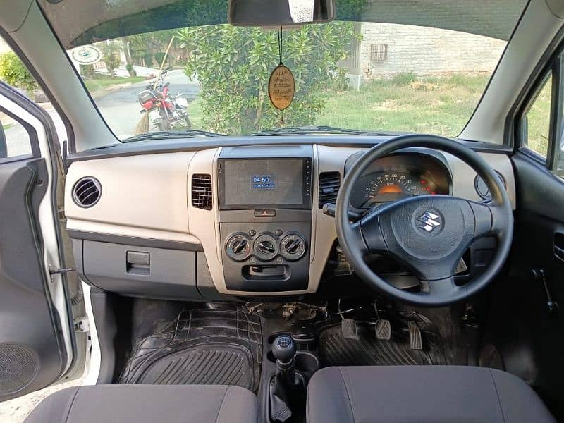 Suzuki Wagon R 2022 6