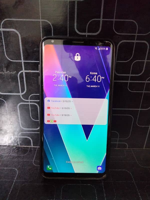 Lg v30 4/64 Vip PTA Approved 2