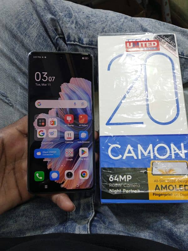 camon 20 with box and charjing ues nai hai bilko new hai 3 mAh k warty 2